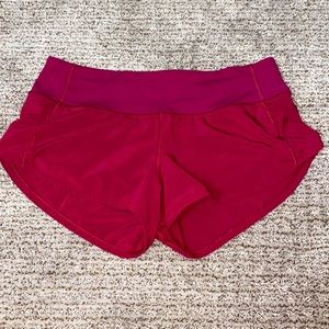 Lulu Lemon speed up shorts// Size 4// Maroon
